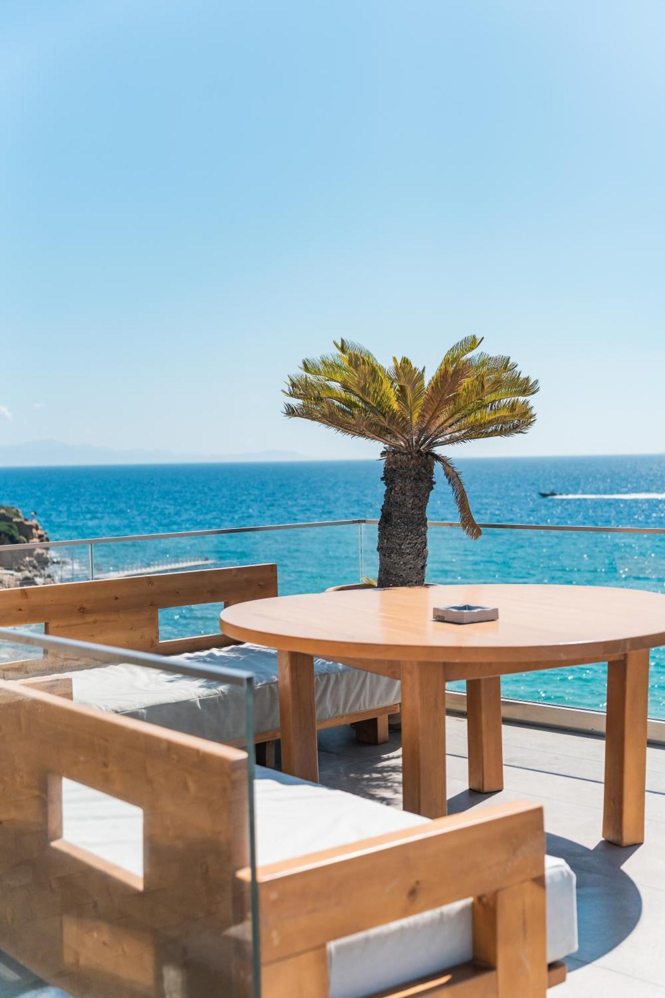 New Paradise Beach Resort - Adults Only Экстерьер фото